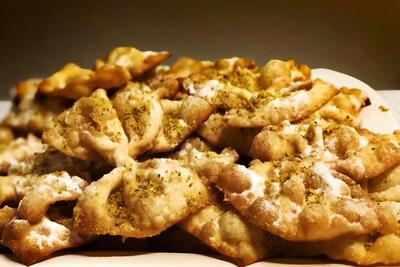  آموزش شیرینی پزی / طرز تهیه گوش فیل حصیری ترد و خوشمزه با پف عالی