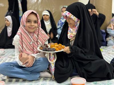  خانواده چگونه علاقه به روزه را به کودک منتقل می‌کند؟