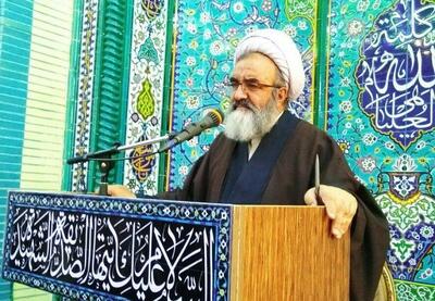  امام جمعه مرند: قرآن برنامه زندگی و حیات بشری است