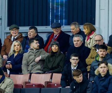  حضور غیرمنتظره سر الکس فرگوسن برای تماشای بازی تنها تیمی که او را اخراج کرد / عکس - پارس فوتبال