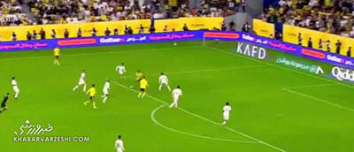  ویدیوی گلزنی رونالدو از زاویه بسته/ گل چهارم النصر به الحزم - پارس فوتبال