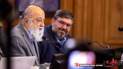  فیلم / چمران: حمل واگن های مترو از چین به تهران با مشکل مواجه شده؛ انتطار نداریم چین از هر هشداری هراس داشته باشد