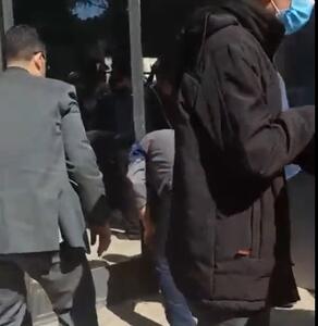  شکستن شیشه در دانشگاه خواجه نصیر تهران توسط دانشجویان معترض + فیلم - سلام نو