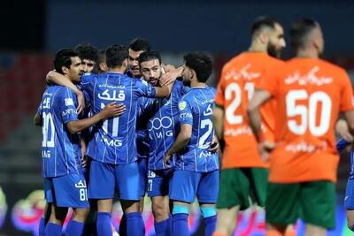  صدر با شلیک طلایی منیر؛ استقلالِ وریا بالا رفت، جباری دست خالی ماند