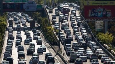  وضعیت تردد خودرو‌ها در معابر تهران در چهارمین روز ماه مبارک رمضان