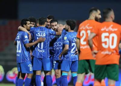  سه امتیاز بازی با مس برای استقلال طلا بود!
