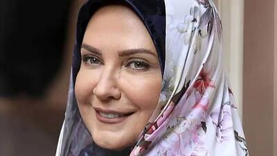  لعیا زنگنه: خوشگلی پارسا پیروزفر مشکل ما بود