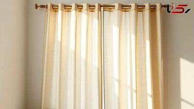  نصب پرده بدون چوب پرده؛ چگونه دیوار خانه را سوراخ نکنیم؟