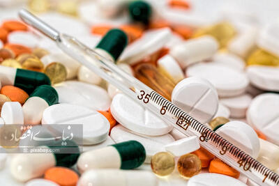  چالش‌های ارز دارو در ایران/ فرهاد حبیبی: بخشی از ارز تامین شده در فرآیند انتقال به ذینفعان خارجی چندین ماه متوقف ماند