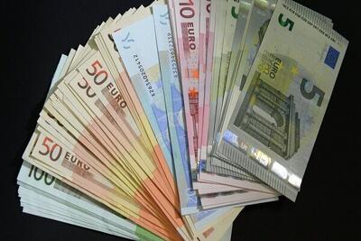  قیمت یورو، امروز دوشنبه ۴ اسفند ۱۴۰۴