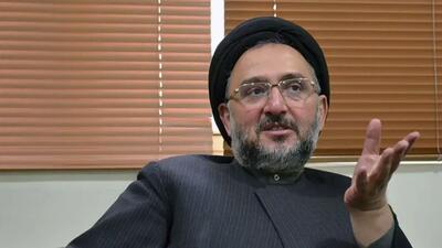  ابطحی شایعه خروج خاتمی از کشور را تکذیب کرد