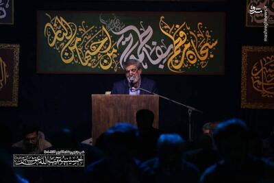  عکس/ پنجمین شب از ماه رمضان در حسینیه آیت‌الله حق‌شناس