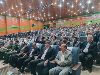  یادواره شهدای بمباران محله کانون ایلام برگزار شد