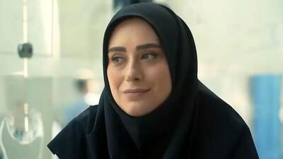  عکس| سفر زمان؛ تیپ و چهرۀ «عطیه» (سریال ساهره) در 26 سالگی در مراسم اکران یک فیلم / خانم بازیگر در واقعیت چه قدر متفاوت است