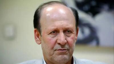  ساداتیان: بحران غنی سازی مذاکرات را قفل کرده؛ گزینه جنگ همچنان روی میز است