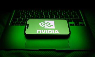  انویدیا با تراشه‌های لپ‌تاپ مبتنی بر هوش مصنوعی به جنگ اپل می‌آید