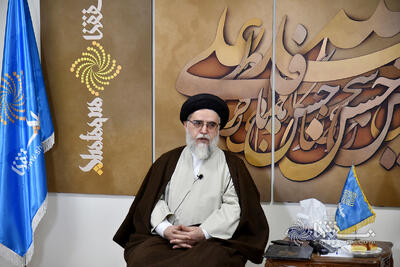  استاد سیدضیاء مرتضوی: صرفِ نام «جعفری» یا «شیعه» بودن، مایه نجات نیست/ اگر رفتار «بزرگان دین و حکمرانان» تناسبی با ارزش ها نداشته باشد،‌ قضاوت ها متوجه «اصل مذهب و خداباوری» می شود