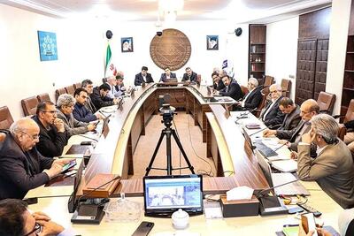  تامین سرمایه در گردش تعاونی‌ها در کمیسیون بازارسرمایه، بیمه و بانک اتاق تعاون ایران بررسی شد