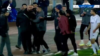  لحظات درگیری شدید بین مازیار زارع و خداداد عزیزی
