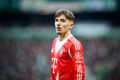  قرارداد لنارت کارل با بایرن مونیخ تمدید شد