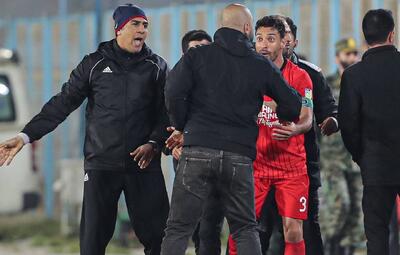  شجاع خلیل زاده حرکات توهین‌آمیز کرد؛ باشگاه ملوان: خداداد عزیزی به خطه شمال توهین نژادپرستانه کرد