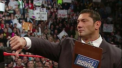  21 سال گذشت؛ وقتی باتیستا با انتخاب تریپل اچ به عنوان حریف خود در WWE رسلمنیا، پایه‌گذار نابودی اوولوشن شد