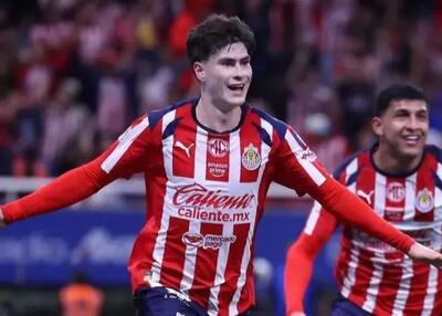  جذاب‌ترین گلزن مکزیک در فهرست خرید بارسلونا