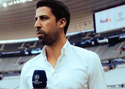  هری کین مثل یک مدافع بازی می‌کند!