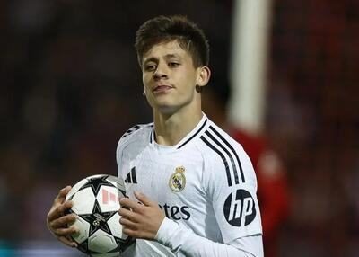  ژابی به لیورپول: من را می‌خواهید، این بازیکن را بخرید