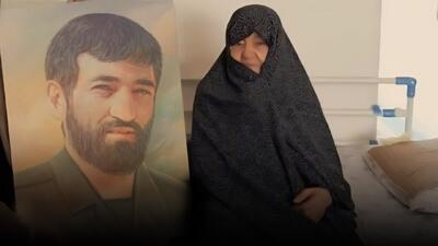  مادری که پس از ۴۳ سال انتظار به پسر شهیدش پیوست + فیلم