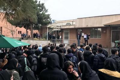  رئیس دانشگاه شریف: دادستان قصد ورود به اعتراضات دانشگاه را دارد