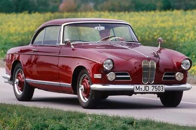  هفتادسالگی بی‌ام‌و ۵۰۳، رقیب ناکام مرسدس 300SL گالوینگ