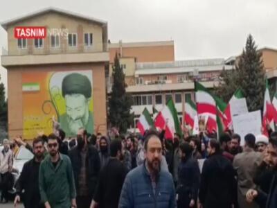  تجمع دانشجویان شهید بهشتی و محکوم کردن اهانت به پرچم ایران
