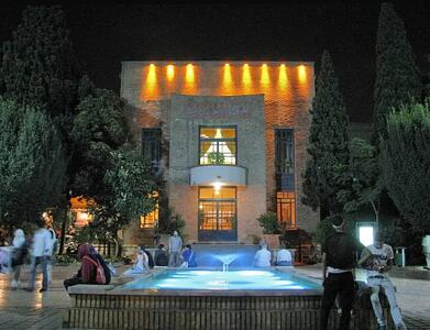  خانه هنرمندان ایران/ از انبار مهمات آمریکایی ها تا چنارهای کیارستمی