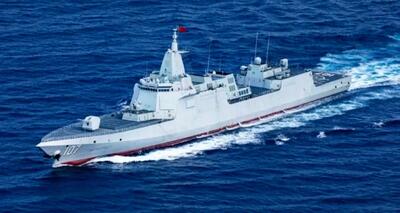  ناوشکن ۱۱ هزار تنی چین که جنگ الکترونیک را رهبری می‌کند