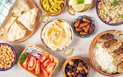  بهترین تغذیه سالم و مقوی برای روزه‌داران در ماه رمضان!