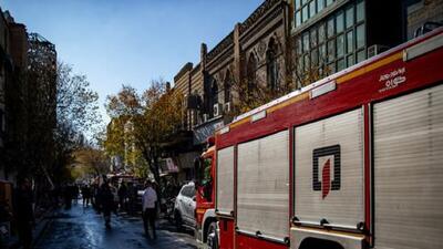  آتش‌سوزی در انبار لوازم الکترونیکی در لاله‌زار / اعزام ۴ ایستگاه آتش‌نشانی