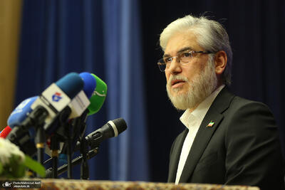  وزیر علوم: وظیفه دانشگاه است که نسبت به اتفاقات جامعه بی‌تفاوت و بی‌تعهد نباشد/ بخشی از گزارش در مورد حوادث دی ماه حتماً منتشر می‌شود؛ ممکن است بخشی محرمانه باشد