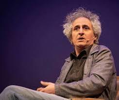  اظهارات تند محسن نامجو، خواننده مقیم خارج علیه رضا پهلوی: این آدم تکامل شخصیت ندارد/ انگار یک نفر به این آقا مأموریت می‌دهد که تو فقط تفرقه بینداز/ اگر سیاست بلد بود، با علی کریمی برخورد می‌کرد