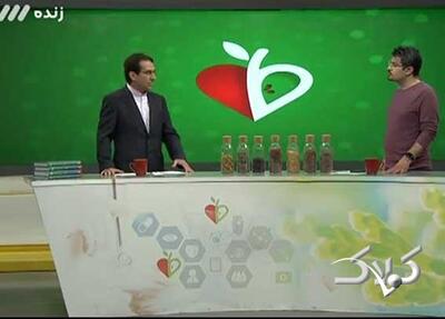  ببینید | اقدام عجیب مجری تلویزیون در ماه رمضان روی آنتن زنده - مجله اینترنتی کولاک