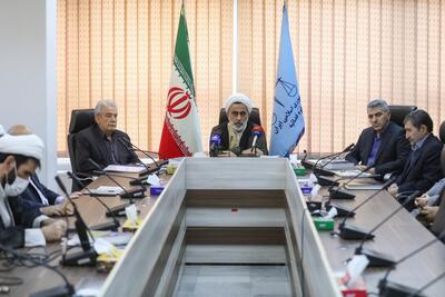  جلسه ویدیو کنفرانسی رئیس دادگاه عالی انتظامی قضات با روسای دادگستری‌ها و هیئت مدیره کانون‌های وکلای سطح کشور