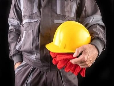  چه کسی با افزایش حقوق کارگران مخالف است؟