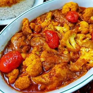 خورشت گل کلم؛ غذای گرم و خوش‌عطر زمستانی!