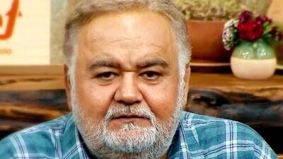  فیلم/ خاطره خنده دار اکبر عبدی از روزه گرفتن پدرش در خندوانه رامبد جوان /پدرم در پایان ماه رمضان حدود 48 ساعت و 22 ثانیه از خدا طلبکار می‌شد!