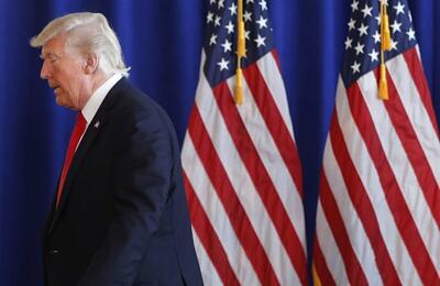  گاردین: آمریکایی‌ها بر این باورند ترامپ کشور را به مسیر اشتباهی می‌برد