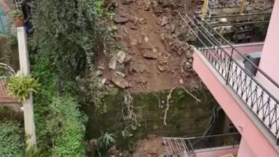  یکی از خرابی های ناشی از بارش شدید باران در استان جنوا ایتالیا