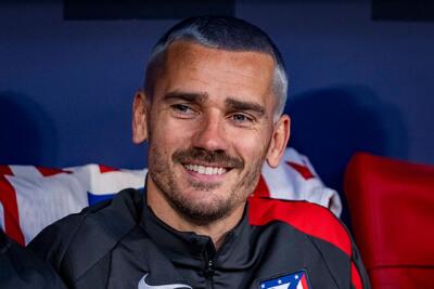  آنتوان گریزمان از مدل موی جدید خود رونمایی کرد / عکس