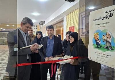  هنرمندان مرکزی در 50 اثر کاریکاتوری دشمن را در قاب هنر به نقد کشیدند - تسنیم