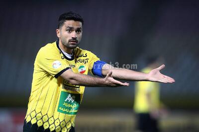  قطعی: نام کاپیتان سپاهان از فهرست خارج شد