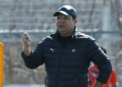  ربیعی به دنبال حضور یک دستیار خارجی